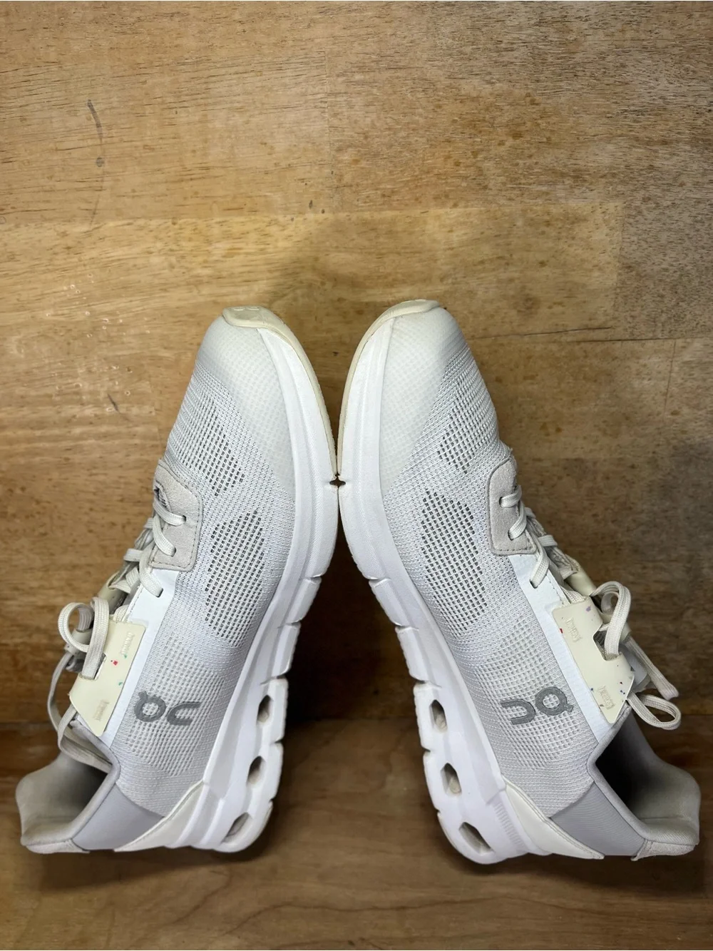 On Cloudrift REFLECTIVE Womens Size 9.5 Walking Shoes Sneakers White Gray